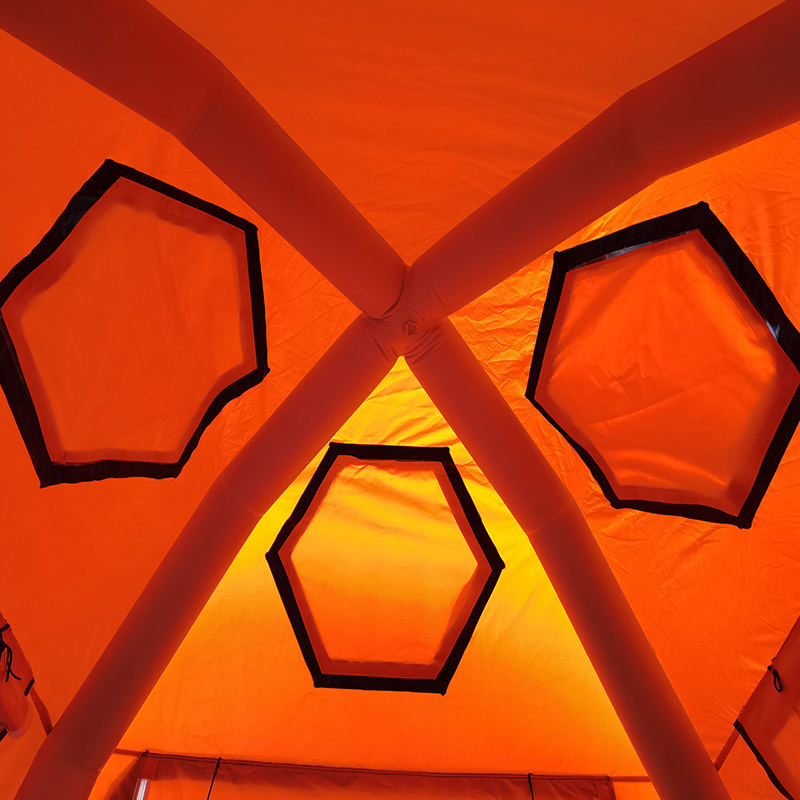 4 personers flydende oppusteligt telt